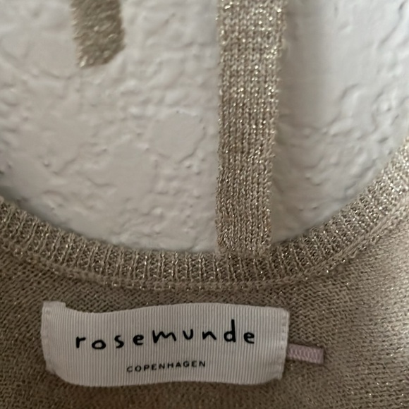 Perfect Top - Picture 4 of 5